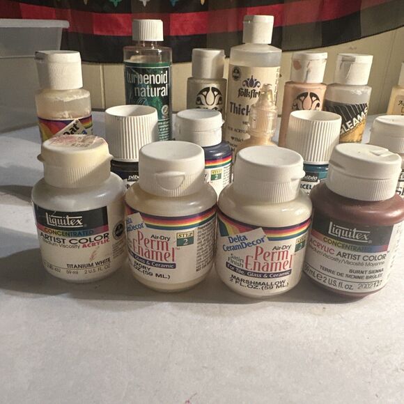 Lot of art and crafts including perm enamel, liquitex,folk art, glosses and more - Picture 2 of 12